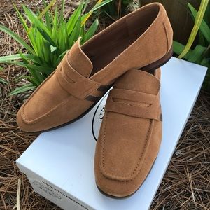 STEVE MADDEN Tan Suede Loafers Size 8.5